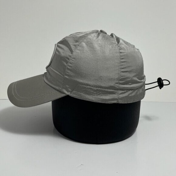 Stone Island NYLON METAL IN ECONYL Compass Patch Cap Grey Silver - Picture 6 of 10
